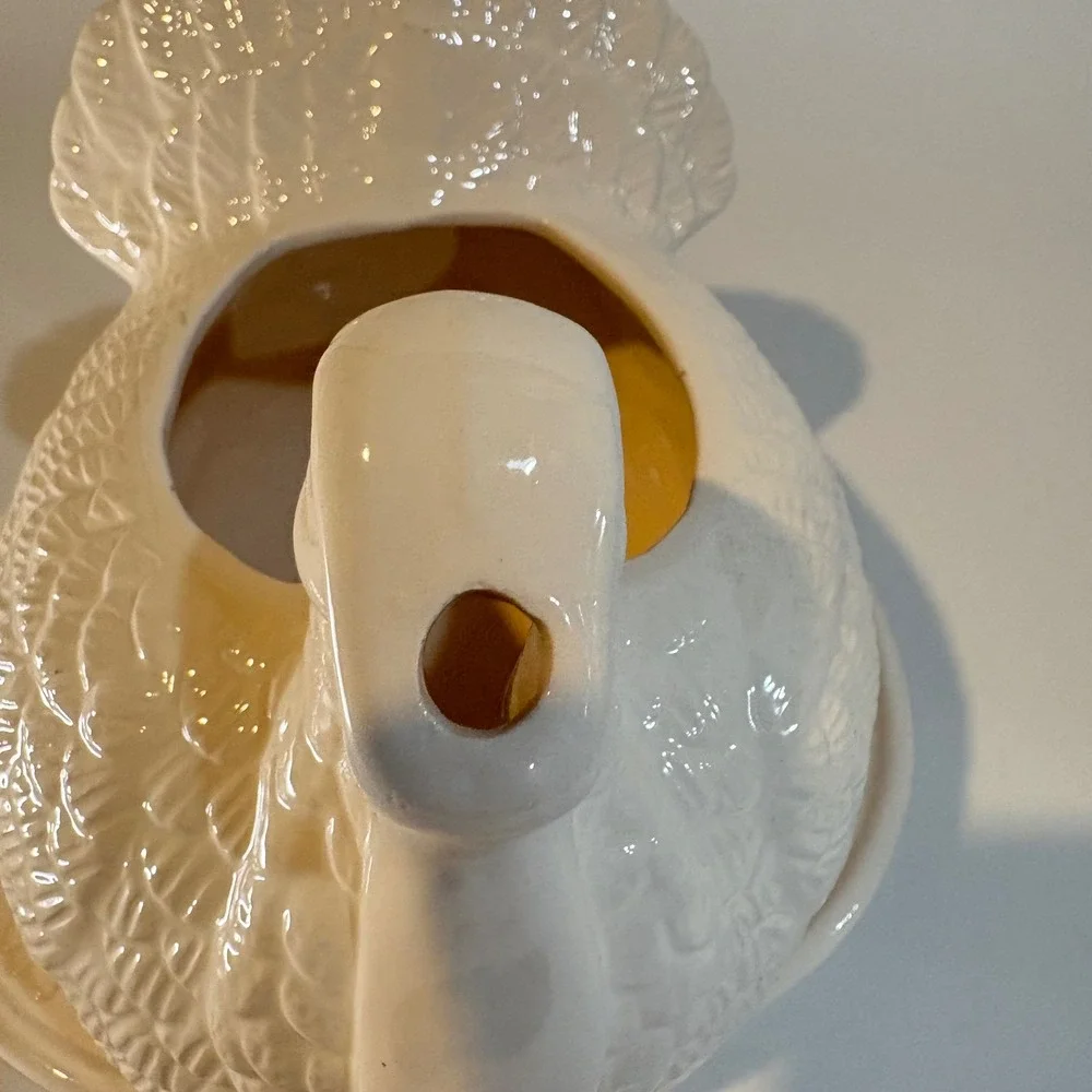 N/A charming ceramic